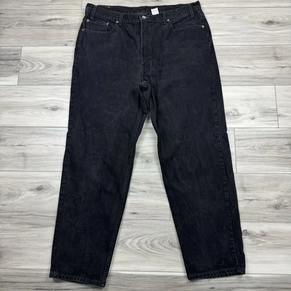 Levis tagged 42